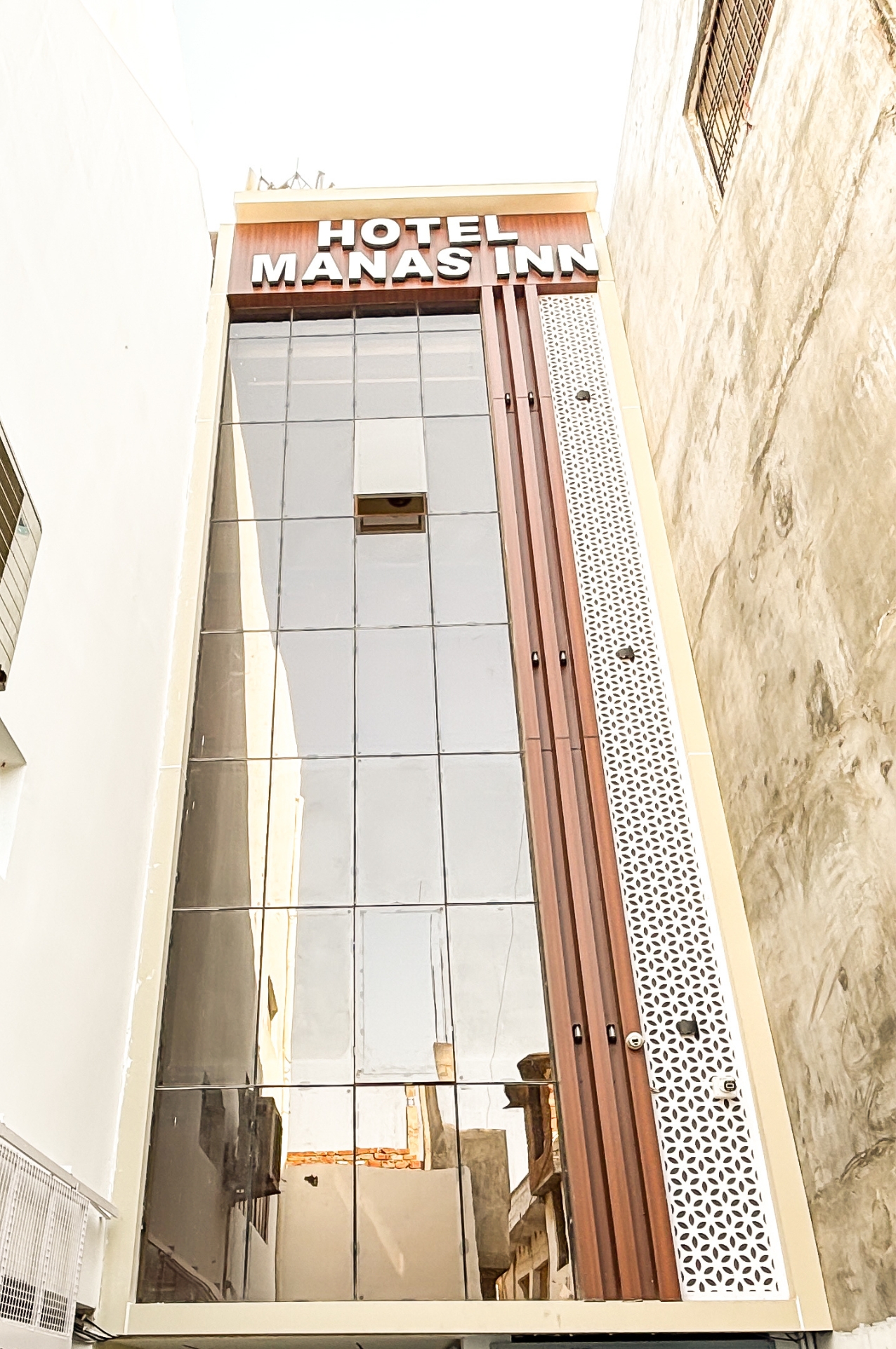 Accomodation-5